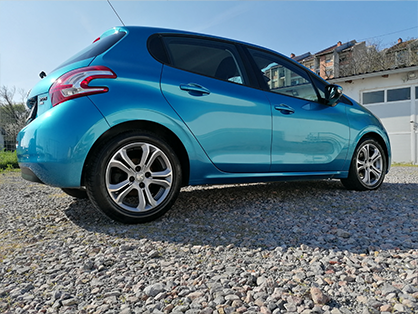 Poliranje automobila Novi Sad Peugeot 208