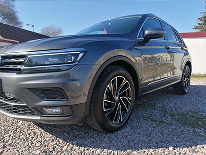 Poliranje automobila Novi Sad, VW Tiguan sive boje.
